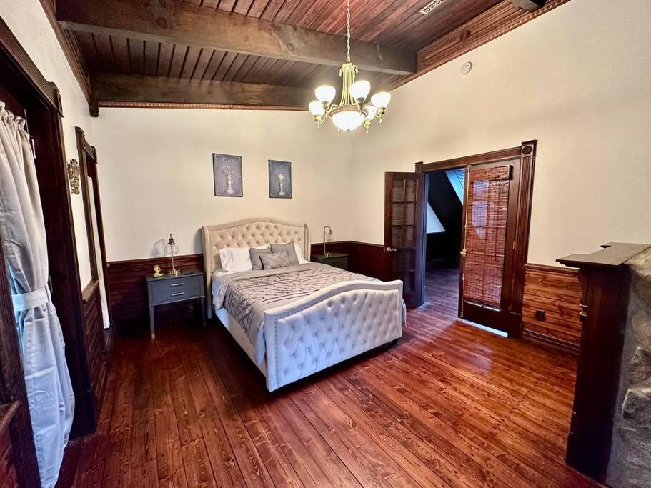 5 Bedroom Estate Near Casino And Downtown Bristol Εξωτερικό φωτογραφία